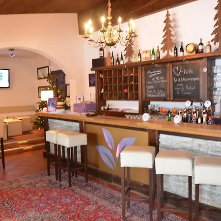 Dahoam By Sarina - & 3*