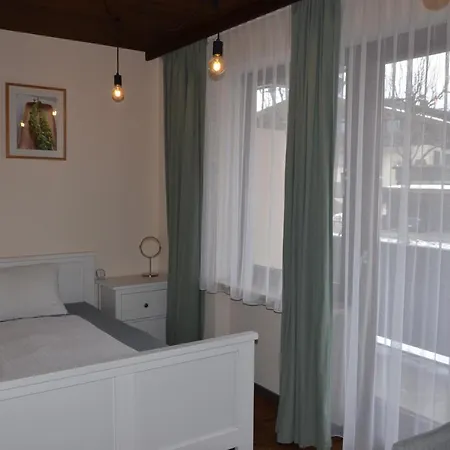 Ξενοδοχείο Dahoam By Sarina - & 3*