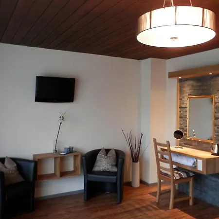 Dahoam By Sarina - & Hotel 3*