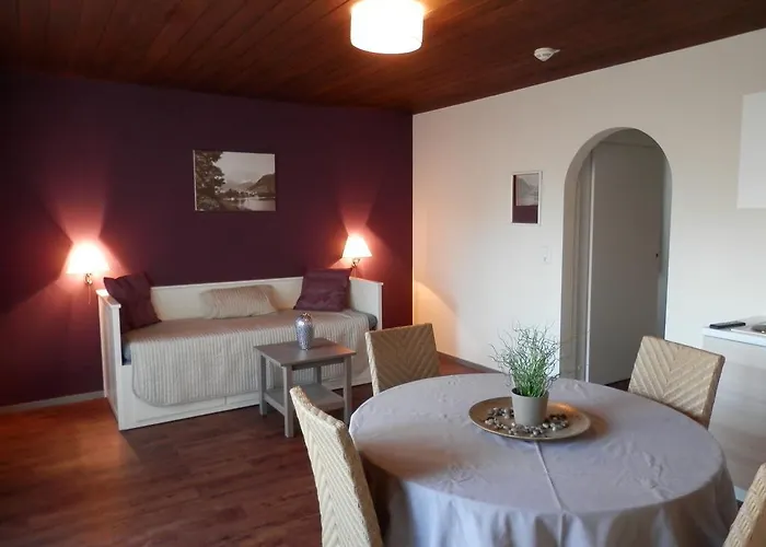 Dahoam By Sarina - &