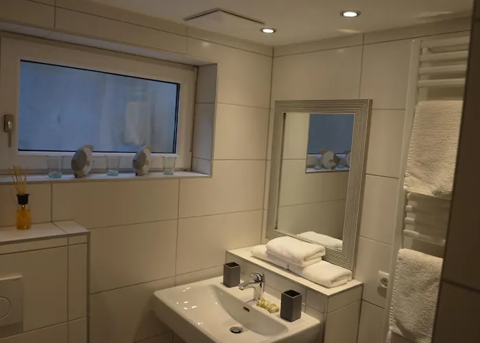 Dahoam By Sarina - &